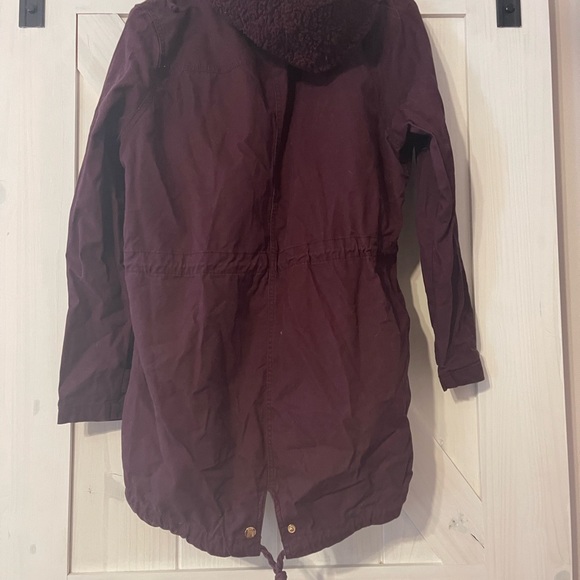 Jacket - Picture 2 of 4